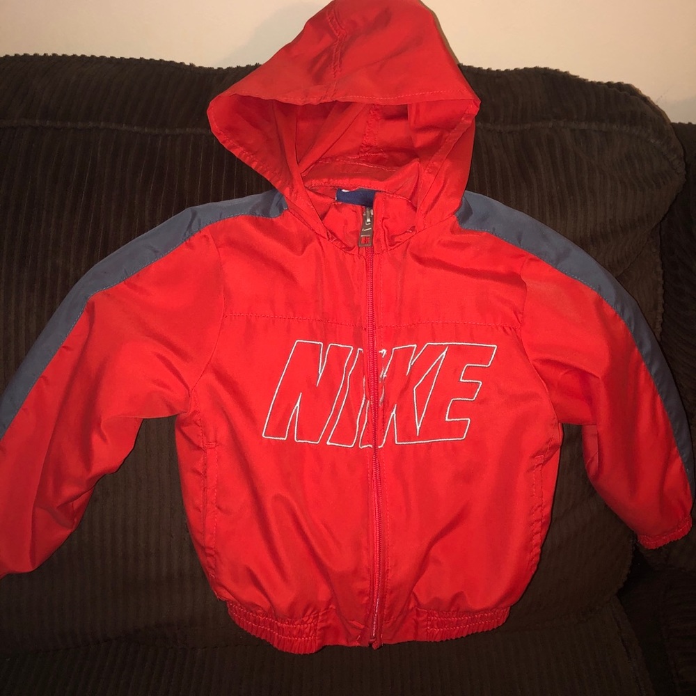 3t Nike Windbreaker